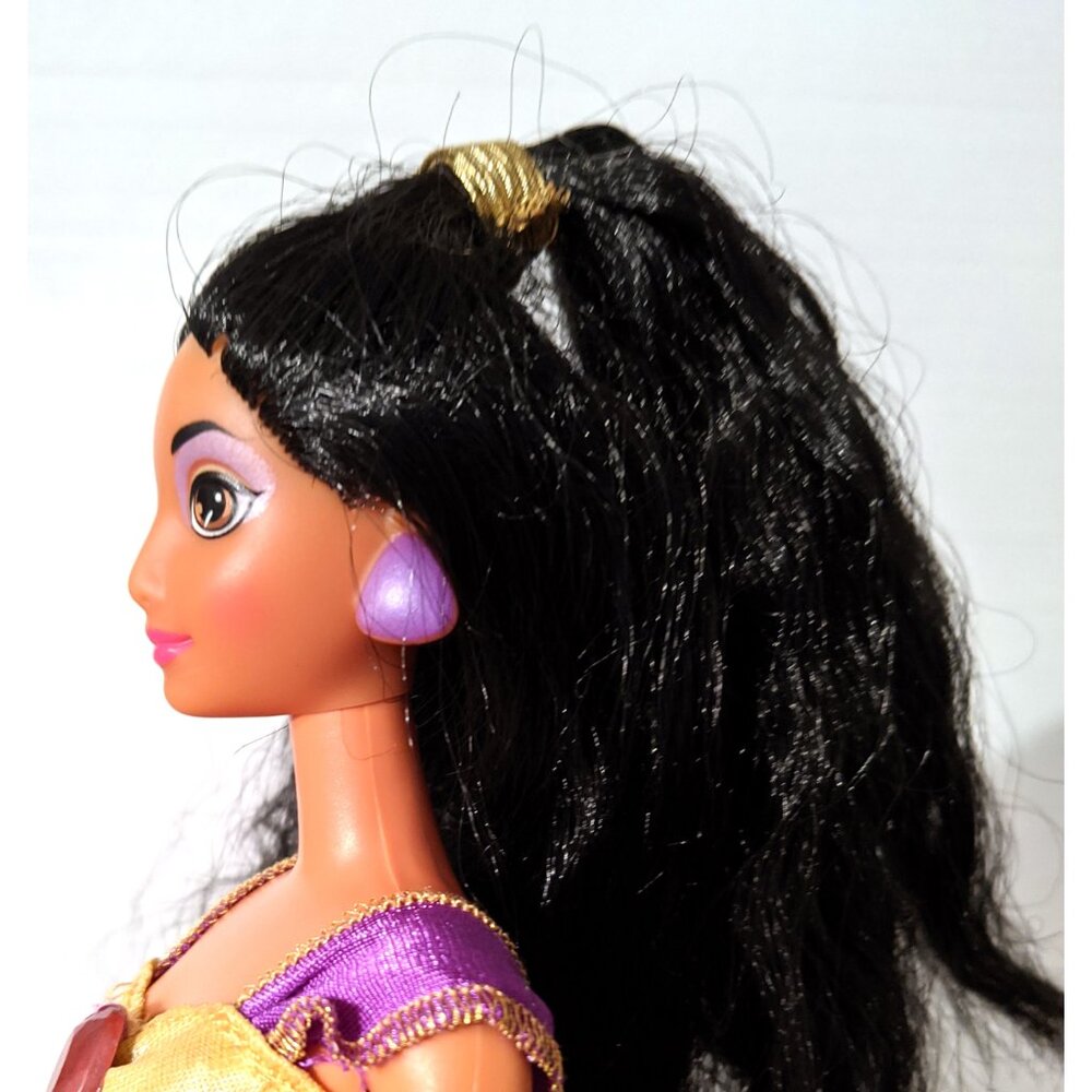 Barbie Doll with Purple and Yellow Outfit - Picture 3 of 9